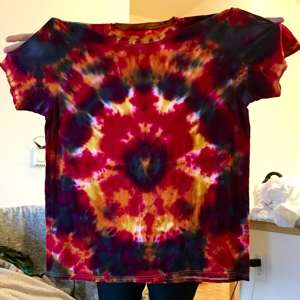 Hand done XL Tie Dye.